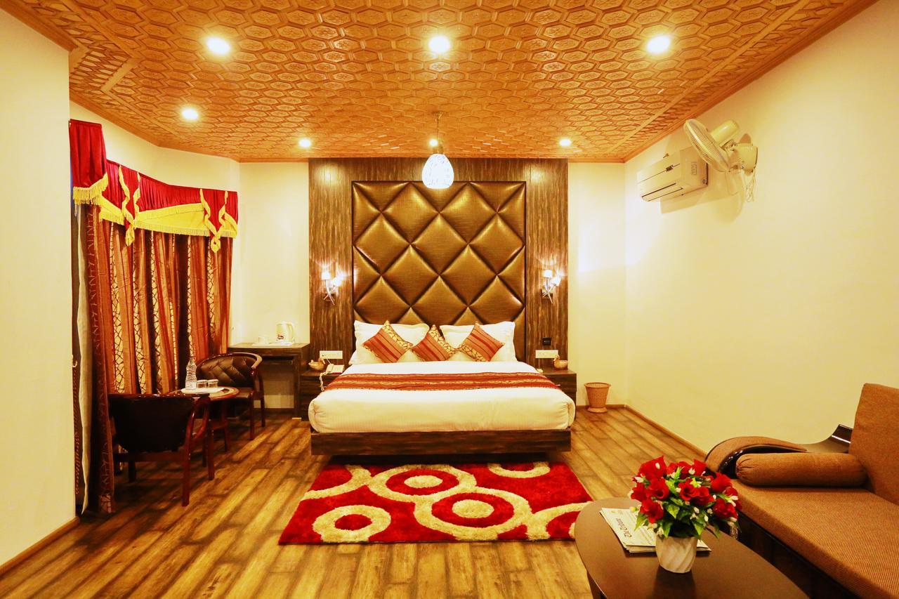 Mannat Resorts Srinagar  Luaran gambar