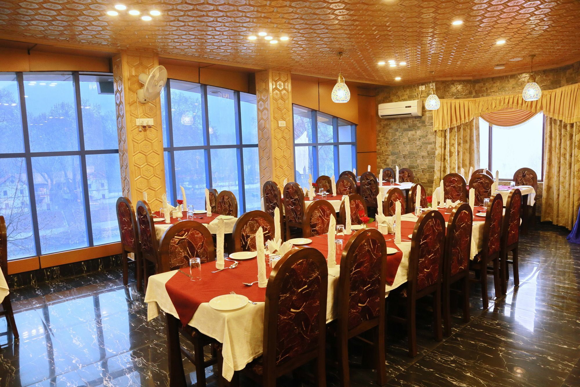 Mannat Resorts Srinagar  Luaran gambar